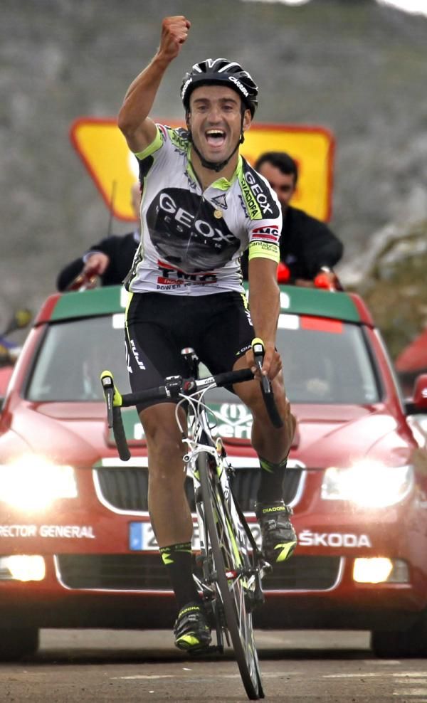 Juan Jose Cobo (Geox-TMC) moves into the race lead at the Vuelta