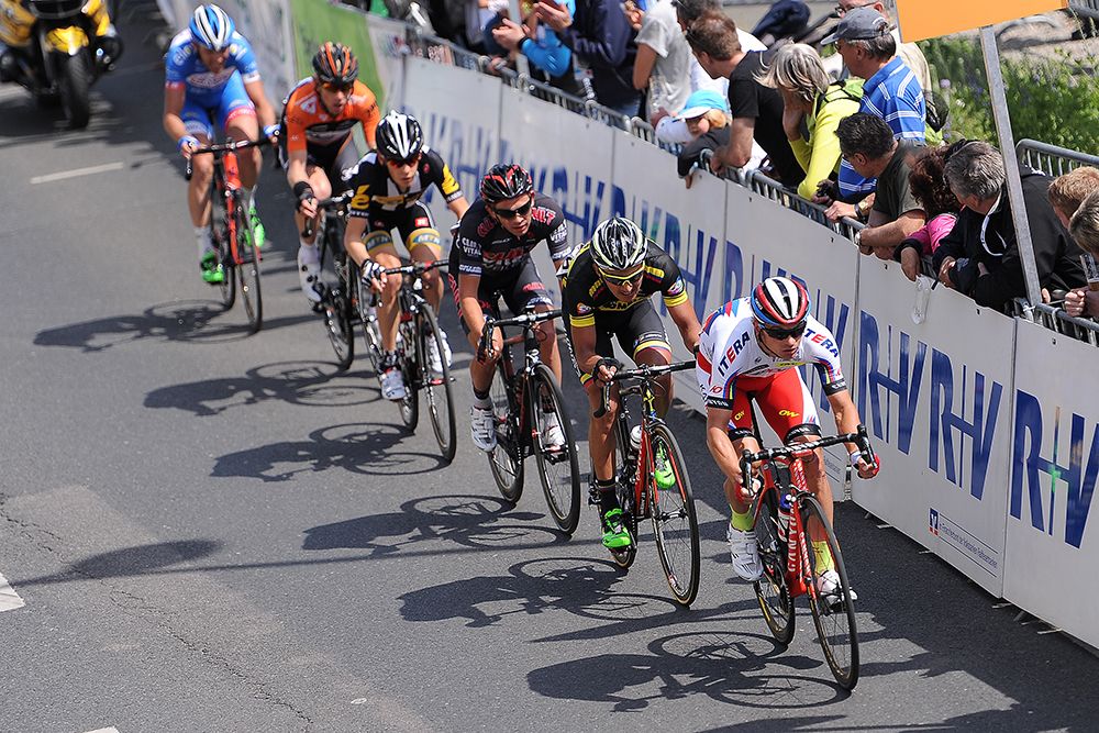 The six man breakaway