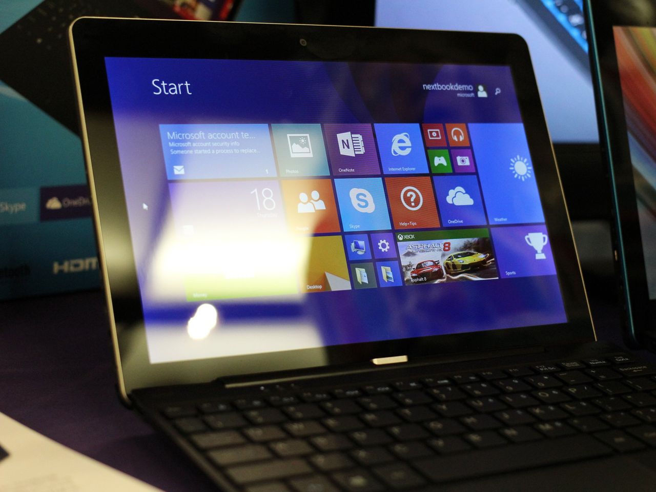Hands-on with the Nextbook Flex 10