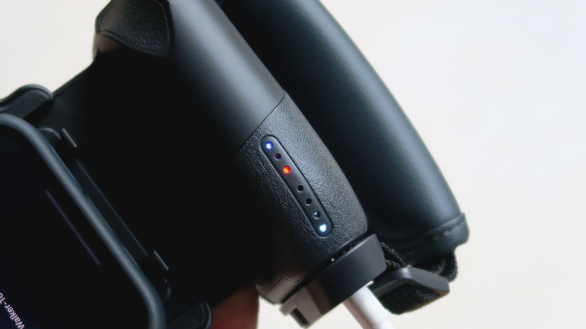 ShiftCam ProGrip review LEDs