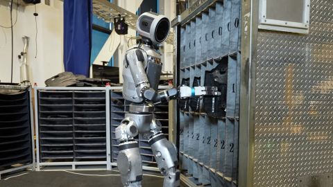 Atlas robot's fully autonomous video is this Halloween's scariest video ...