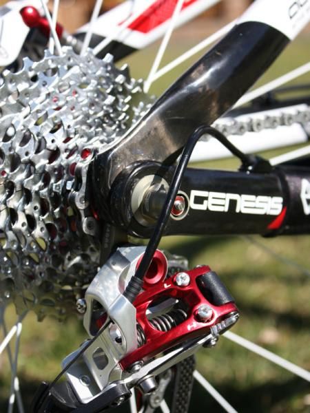 Concentric ABP dropouts help maintain traction when the rear brakes are applied.
