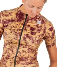 Sportful Women's Escape Supergiara Cycling Jersey: was £110 now from £18.99 at Wiggle