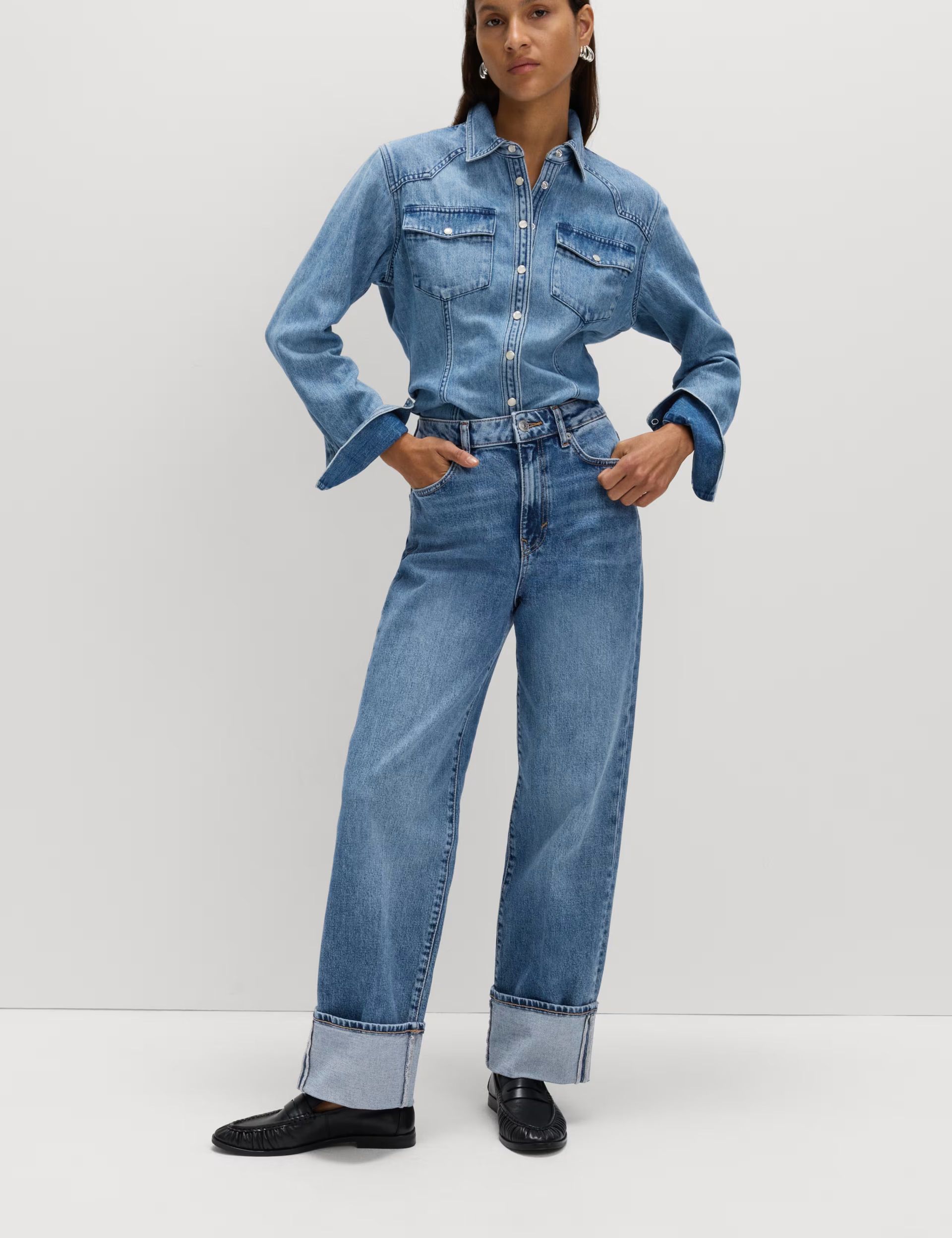 Mid Rise Wide Leg Turn Up Jeans
