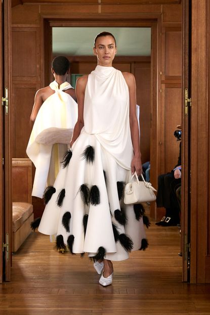 Everything to Know About the Jacquemus Spring/Summer 2025 Show | Who ...