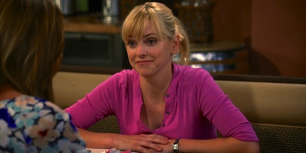 Anna Faris pink shirt watch ponytail Mom