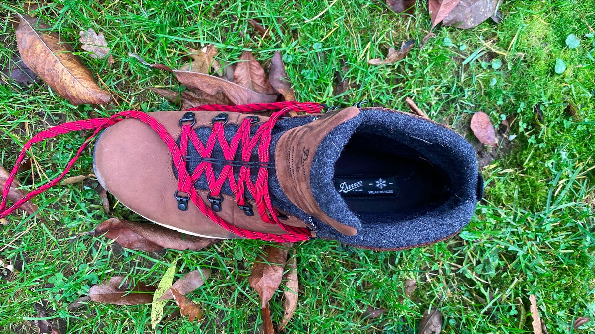 danner mountain 600 insulated hiking boots