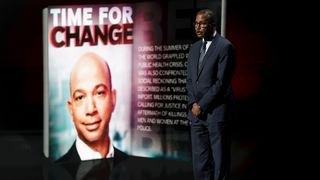 '60 Minutes' correspondent Bill Whitaker during Paramount's 2022 upfront presentation.