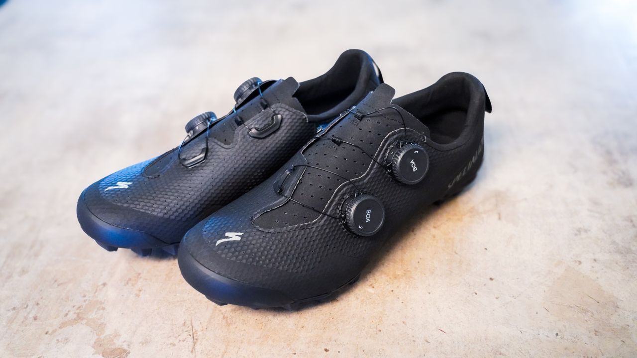 Specialized's revamped Recon 3.0 shoes