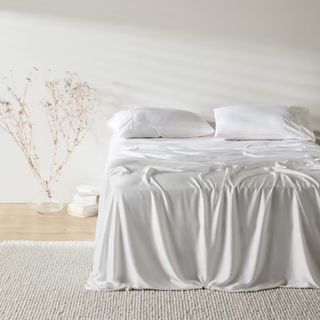 Bamboo sheets in white