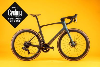 Scott foil 10 disc best sale bike 2019