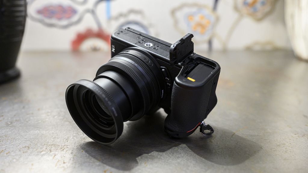 Nikon Z6 vs Nikon Z50 10 key differences you need to know TechRadar