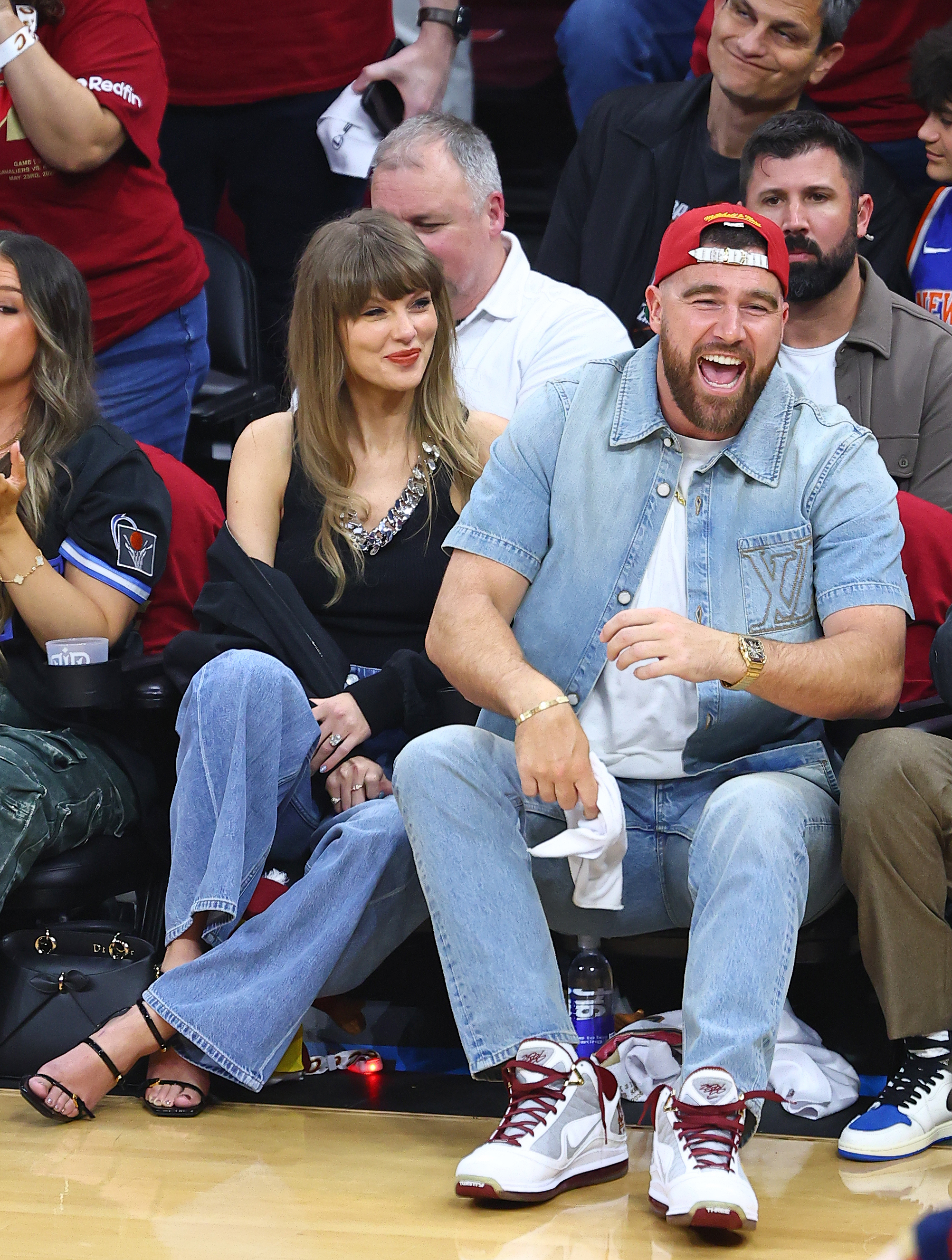 Taylor Swift attended Game 4 of the Knicks vs Spurs NBA Finals, wearing a courtside outfit