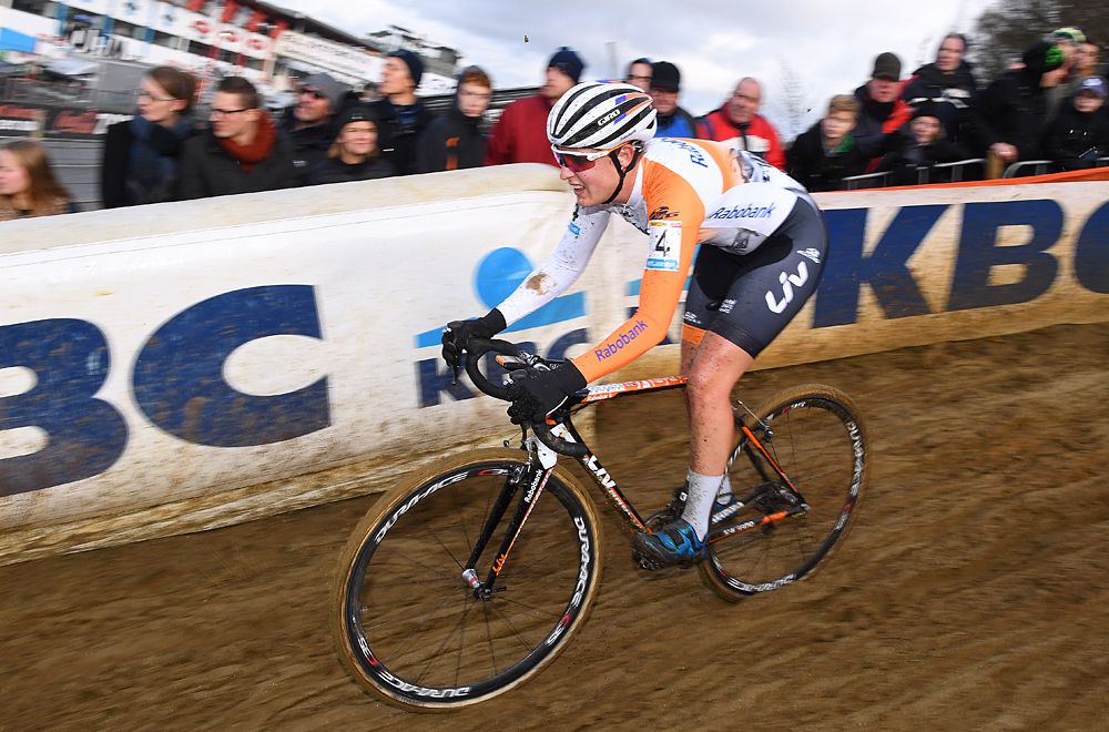 Lucinda Brand on the attack
