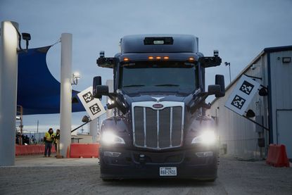 An Aurora Innovation Inc. driverless truck at the company's terminal in Palmer, Texas