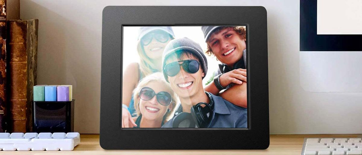 Aluratek 8-inch LCD Digital Photo Frame review