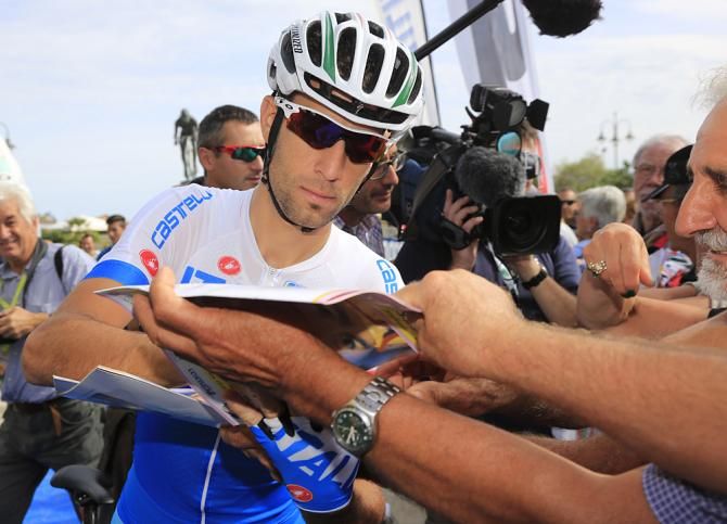 Vincenzo Nibali signs autographs
