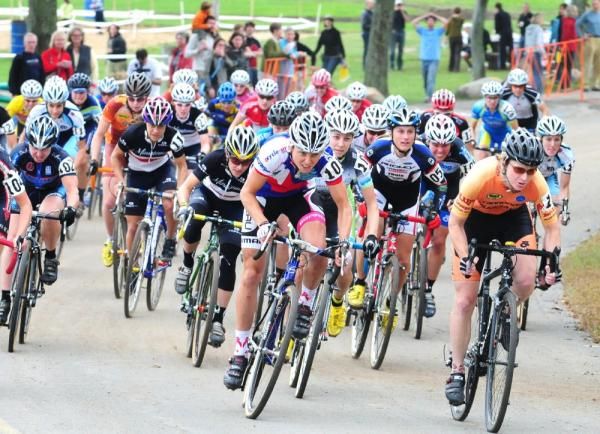 The women's field is off!