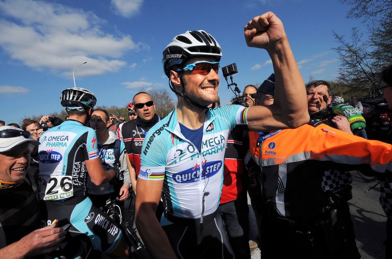Yes! Tom Boonen celebrates his third De Ronde win