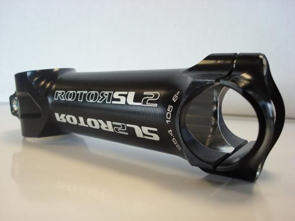 Rotor's new SL2 stem uses a heavily milled-out conical extension, a new single-bolt steerer clamp and innovative DTT bolts to achieve a feather 91g claimed weight.
