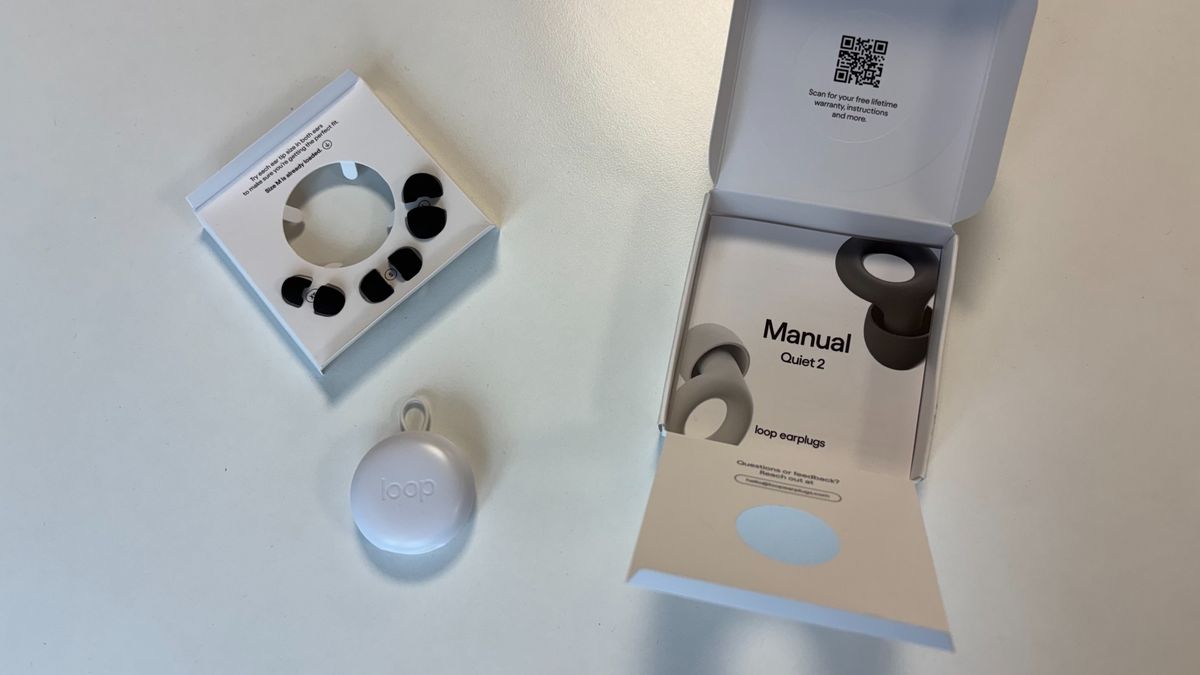 The contents of the Loop Quiet 2 Earplugs unboxing.