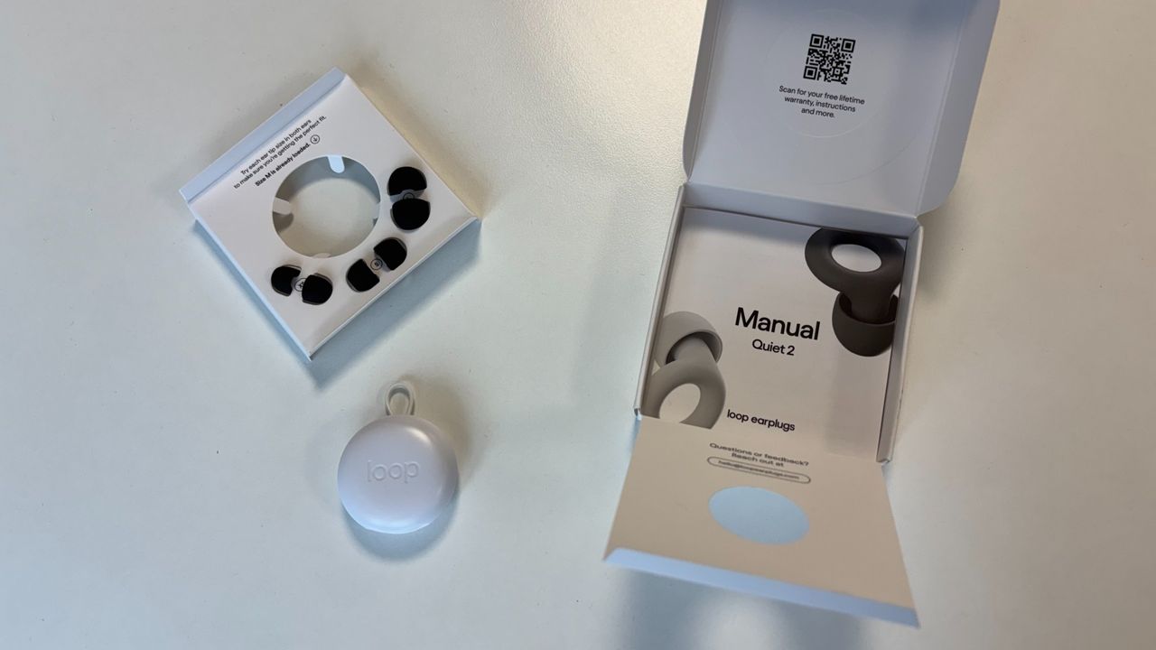 The contents of the Loop Quiet 2 Earplugs unboxing.