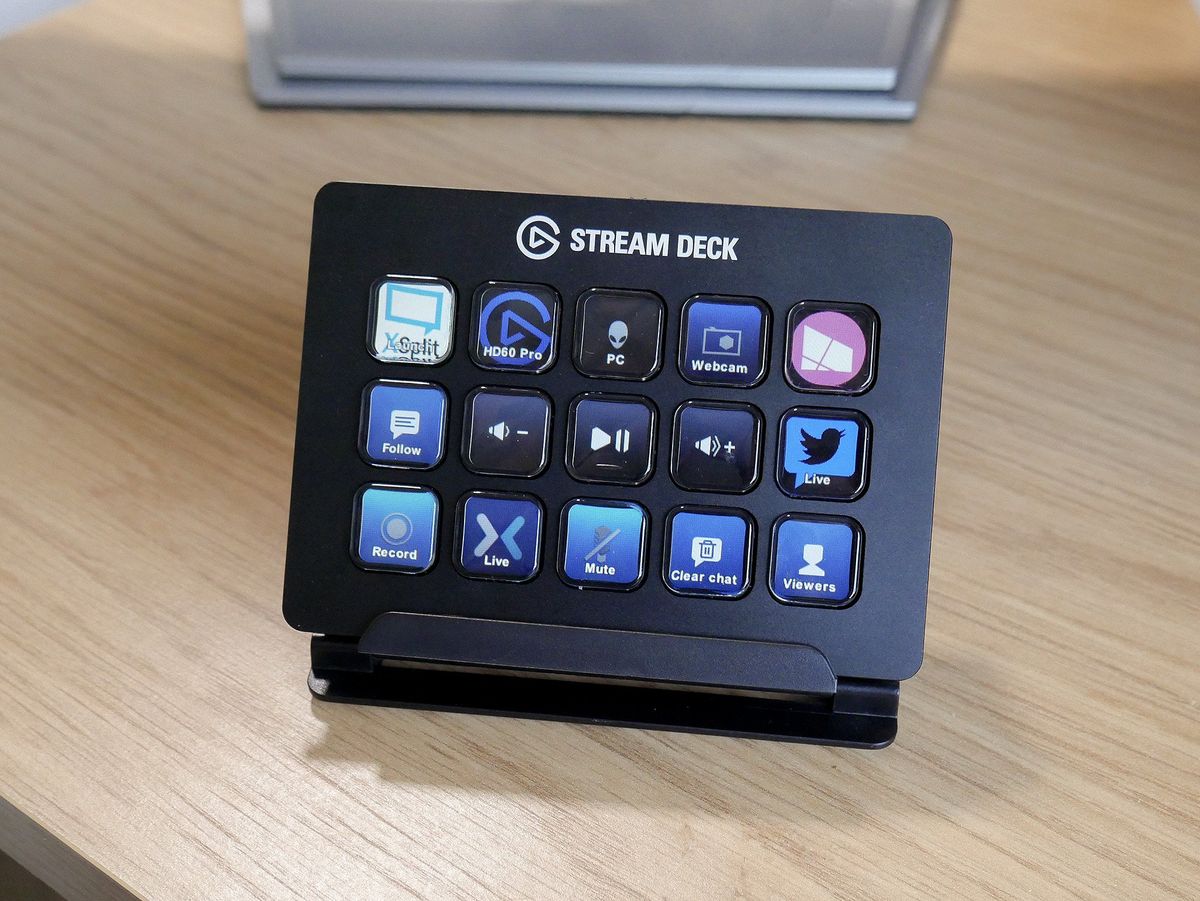 Microsoft turns the Elgato Stream Deck into a nifty work tool