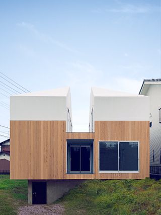 Kumagaya House, Saitama, Japan by Hiroo Okubo / Chop+Archi