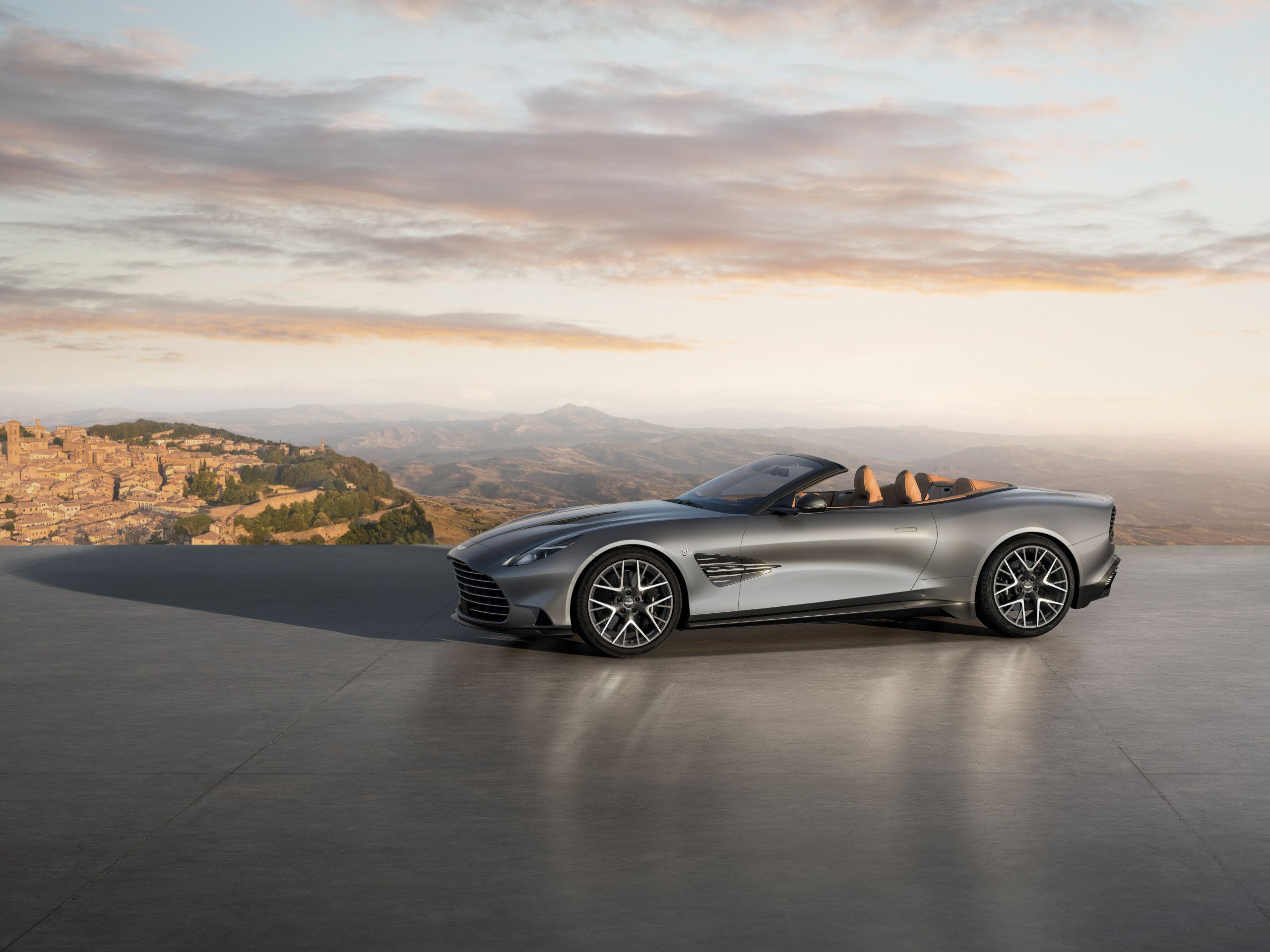 Vanquish 25 celebrates a quarter century of Aston Martin’s flagship V12 GT