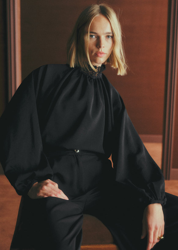 Apoline Blouse - Black - Virgin Wool - Sézane