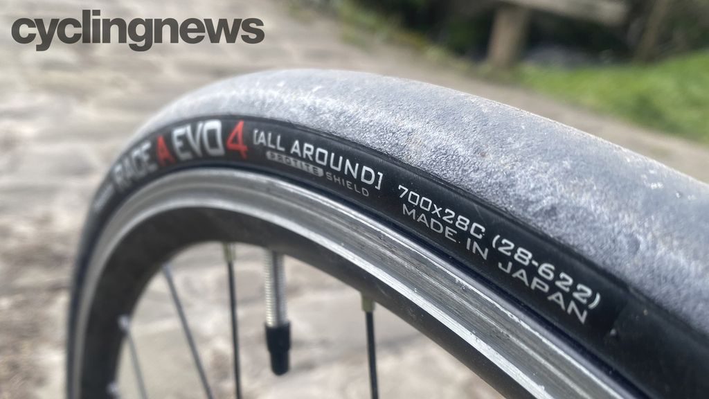 The Best Winter Road Bike Tyres 2024 - Hard-wearing, Puncture-resistant ...