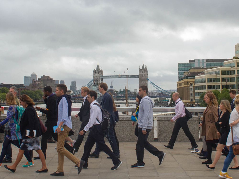 commuting-london-walking L