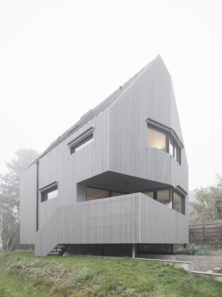 Angled the upstairs façade