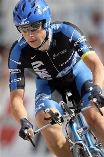 Stijn Devolder (Discovery Channel) produced the surprise of the day to leapfrog into third overall.