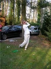 The DFL/Cyclingnews team took an outing to a local golf club recently
