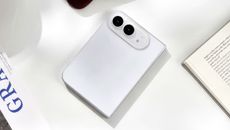 iPhone Ultra dummy unit