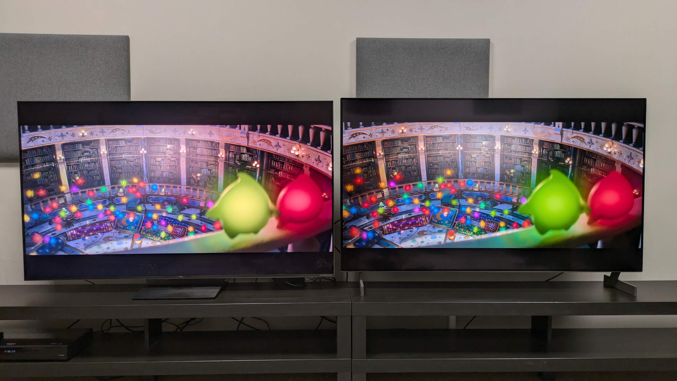 TCL C7L (left) vs LG B6E (right) with shot of Lumas from the super mario galaxy movie