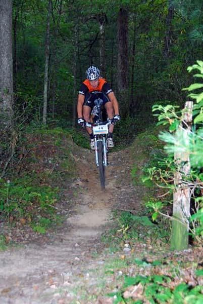 NUE singlespeed champ Gerry Pflug is rolling it with gears this time since he locked up his series win at the Fools Gold.