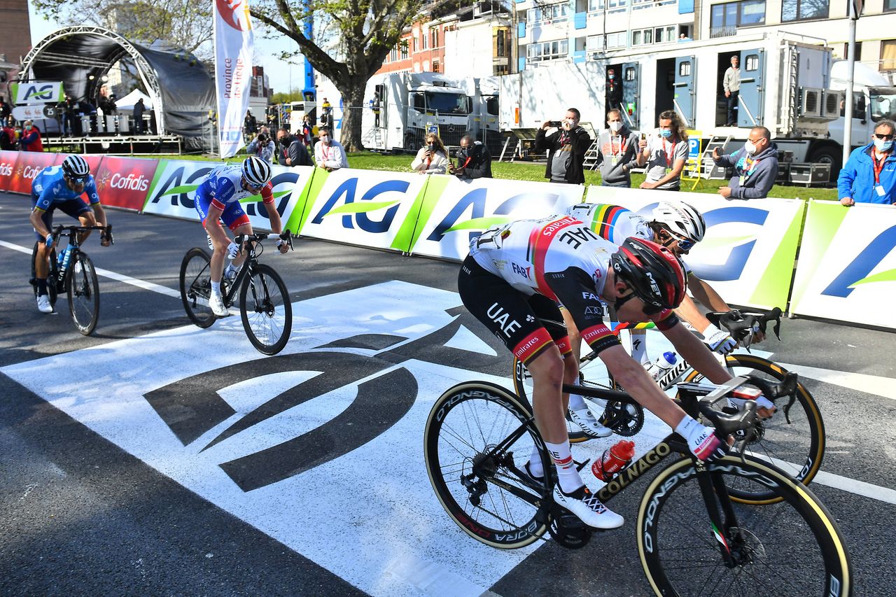 Liege Bastogne Liege 2021 107th Edition Liege Liege 2591 km 25042021 Tadej Pogacar SLO UAE Team Emirates Julian Alaphilippe FRA Deceuninck QuickStep David Gaudu FRA Groupama FDJ Alejandro Valverde ESP Movistar Team photo Gregory Van GansenBettiniPhoto2021