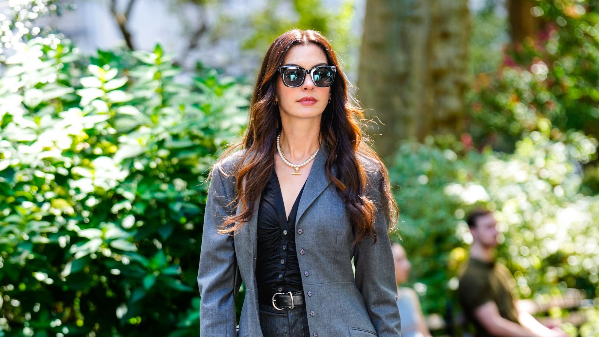 Anne Hathaway filming The Devil Wears Prada 2