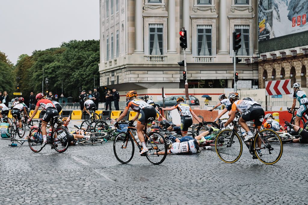 Crashes plagued the second edition of La Course by Tour de France