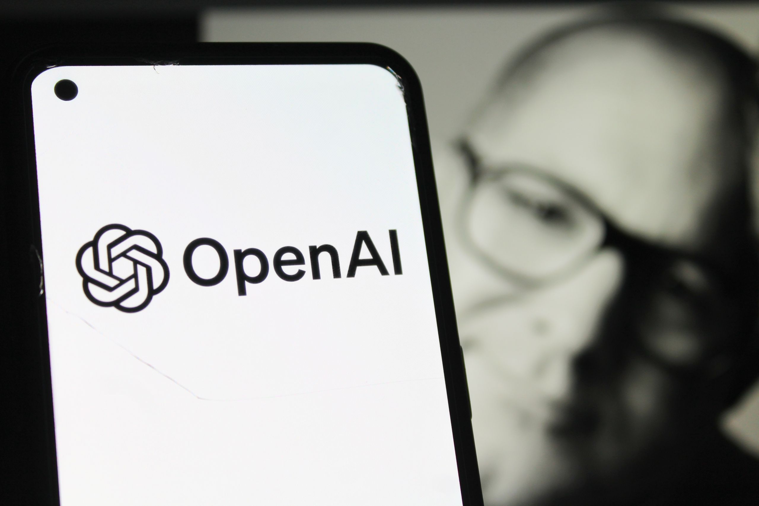 مشکلات پوشیدنی Openai در حال حاضر با مشکلات روبرو شده است – و هنوز اعلام نشده است