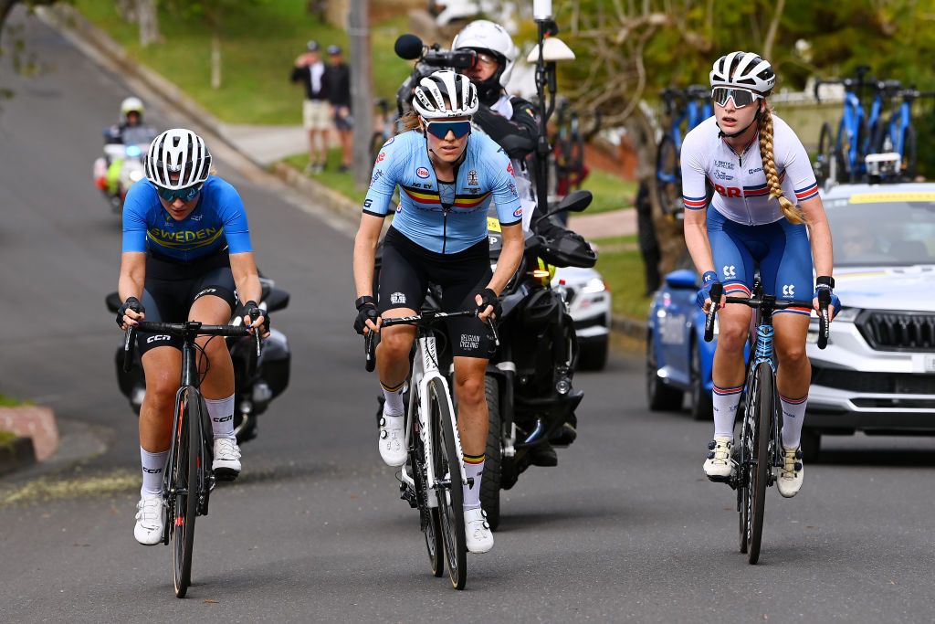 WOLLONGONG AUSTRALIA SEPTEMBER 24 LR Caroline Andersson of Sweden Julie Van De Velde of Belgium and Elynor Backstedt of United Kingdom competing in the breakaway during the 95th UCI Road World Championships 2022 Women Elite Road Race a 1643km one day race from Wollongong to Wollongong Wollongong2022 on September 24 2022 in Wollongong Australia Photo by Tim de WaeleGetty Images