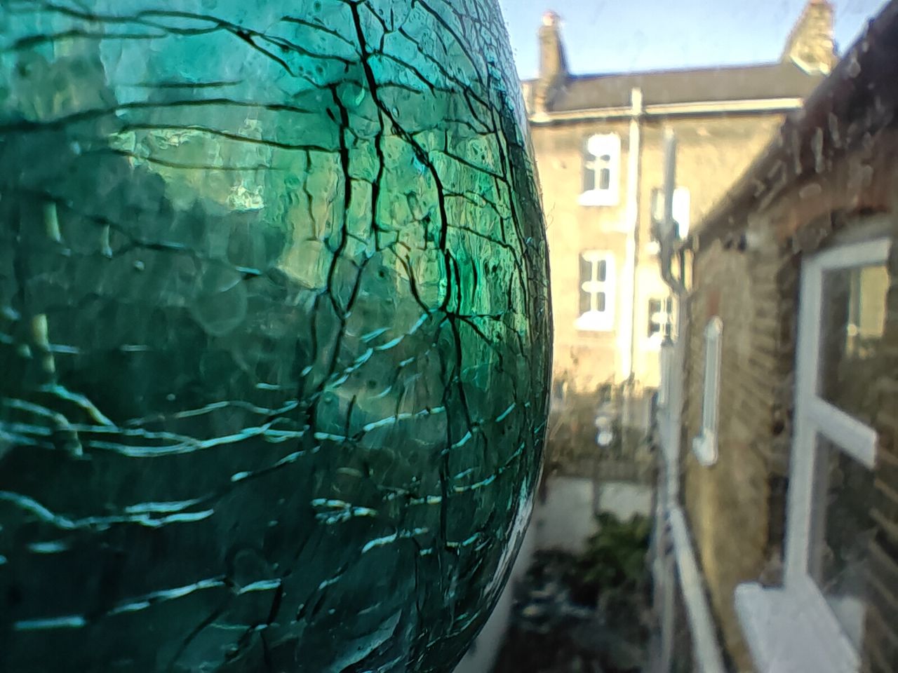 OnePlus 12R camera sample macro glass
