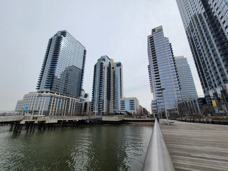 Galaxy S20 Ultra Space Zoom Sample 3 Ultrawide