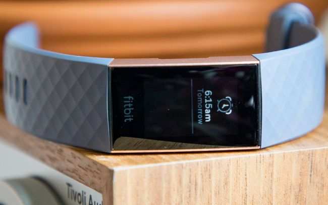 fitbit charge 3 vs galaxy fit
