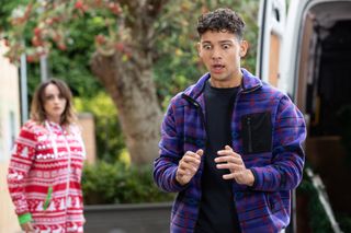 Ollie Morgan and Becky Quentin in Hollyoaks. 