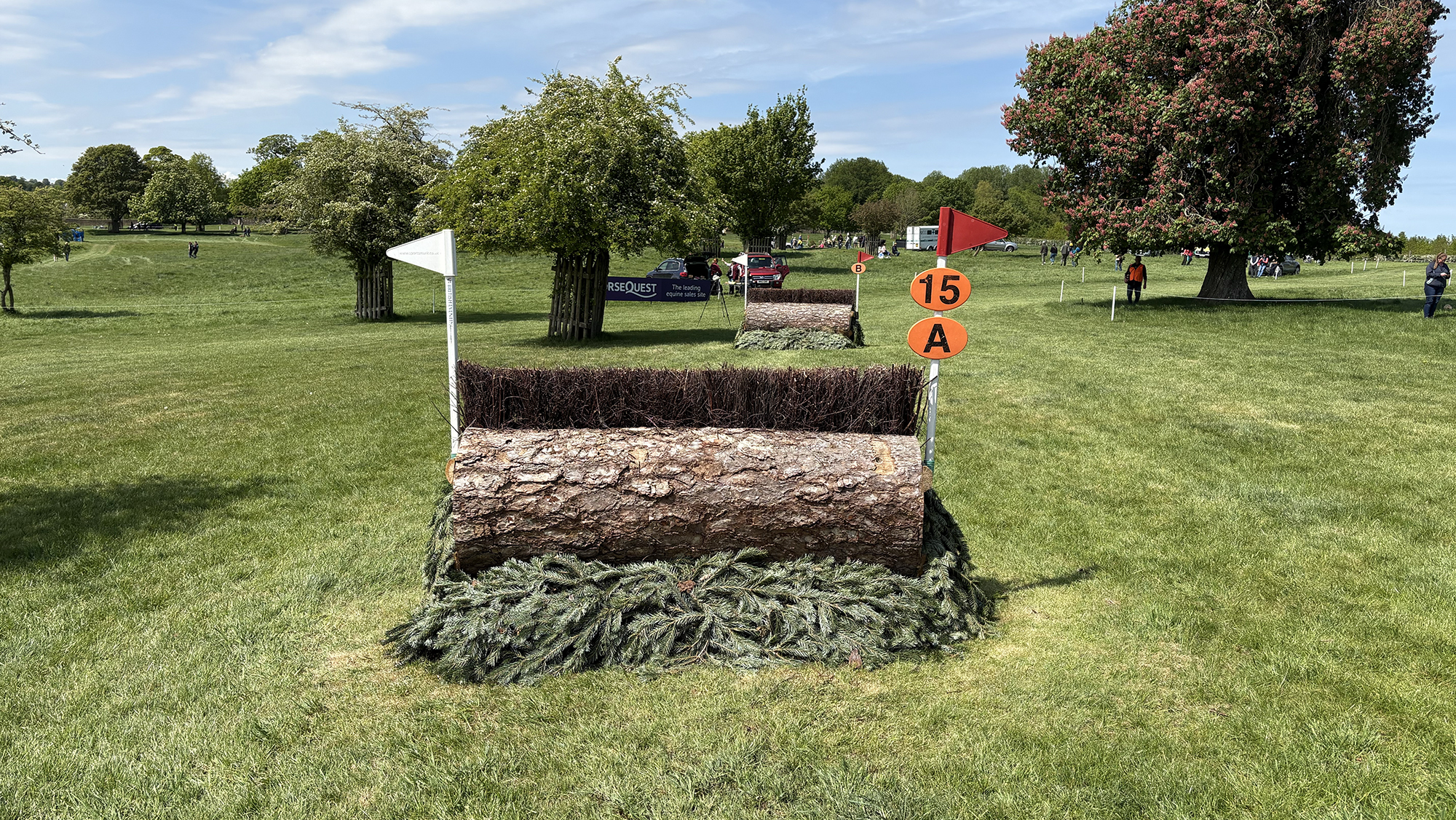 BE90 Badminton grassroots course 2026 fence 15a