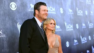 <p>Country's golden couple <a href="http://www.marieclaire.com/celebrity/news/g3079/celebrity-divorce-breakups/" target="_blank">announced their split</a> and within hours finalized their divorce, but in a strange turn of events the two recently shared direct tweets to one another. Talk about friendly exes. </p>