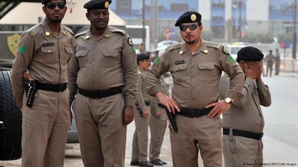 Suicide bomber kills several in Saudi Shiite mosque